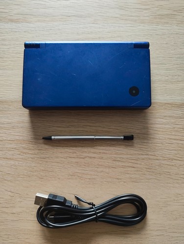 Nintendo dsi blu testata - nintendo,